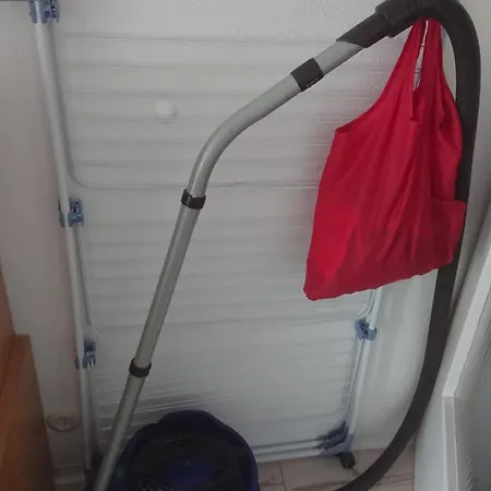 Sehr Einfach Und Klein Apartamento *