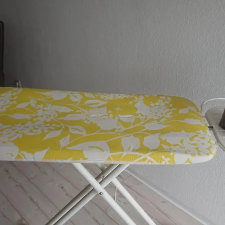 Sehr Einfach Und Klein Apartamento *